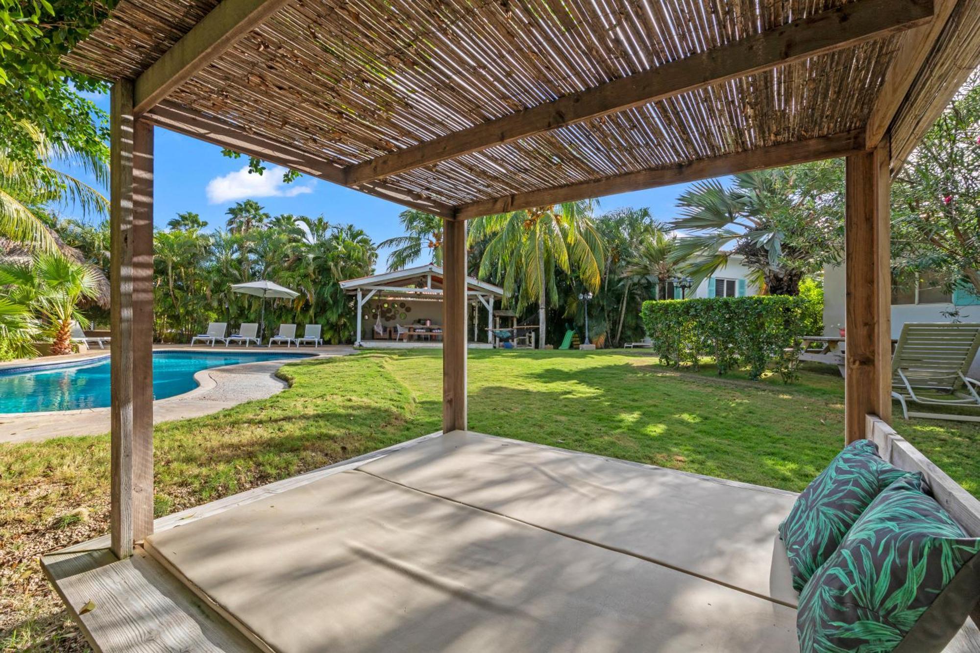Tuk Tropical Boutique Resort Jan Thiel Willemstad Bagian luar foto